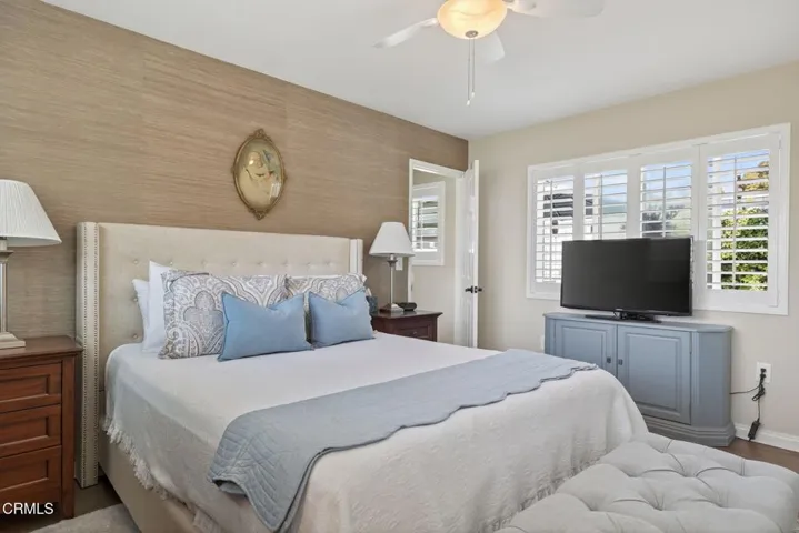 38-web-or-mls-011_UpmarketMedia-271EFie-