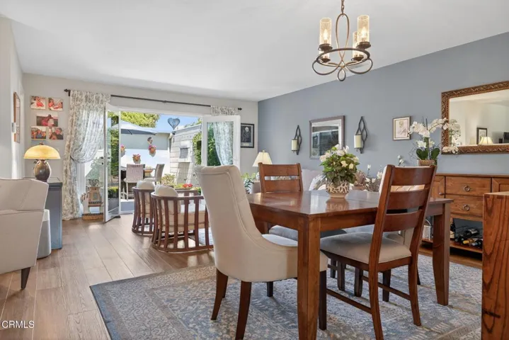 12-web-or-mls-055_UpmarketMedia-271EFie-