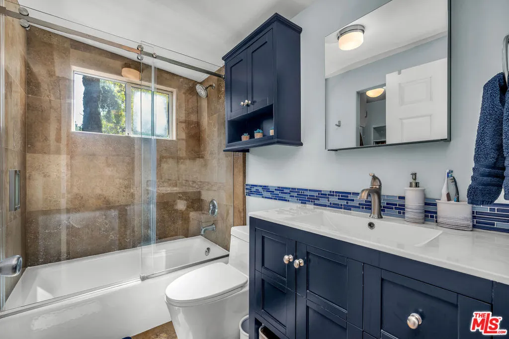 1948 Sunflower Avenue, Los Angeles, California 90039 home-pic-7