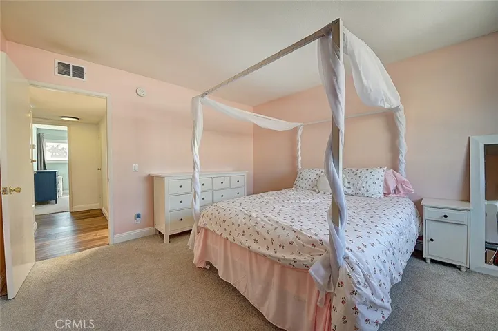 18683 Applewood Circle 16, Huntington Beach, California 92646