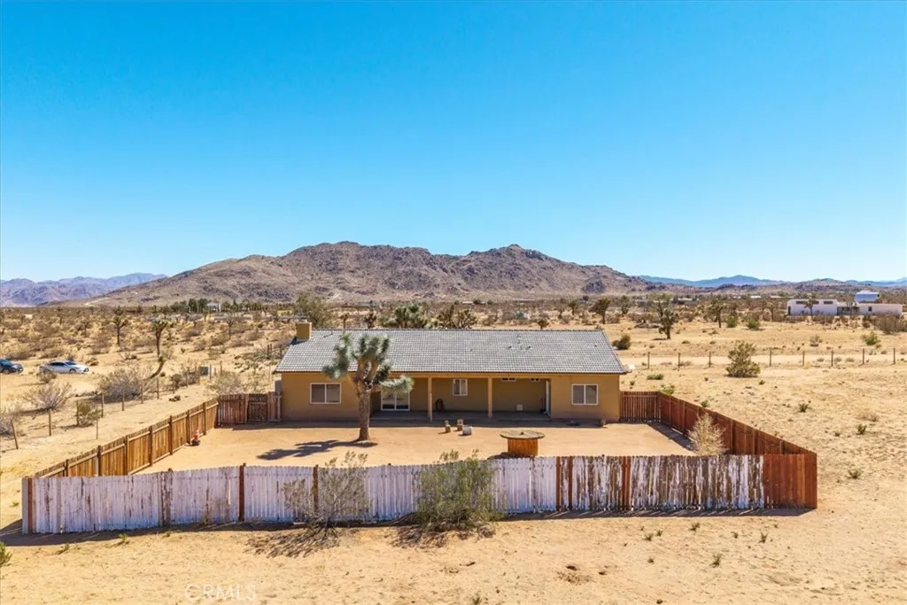 60726 Mason Drive, Joshua Tree, California 92252 home-pic-47