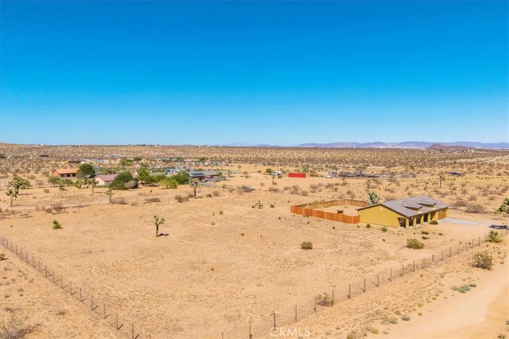 60726 Mason Drive, Joshua Tree, California 92252 home-pic-42
