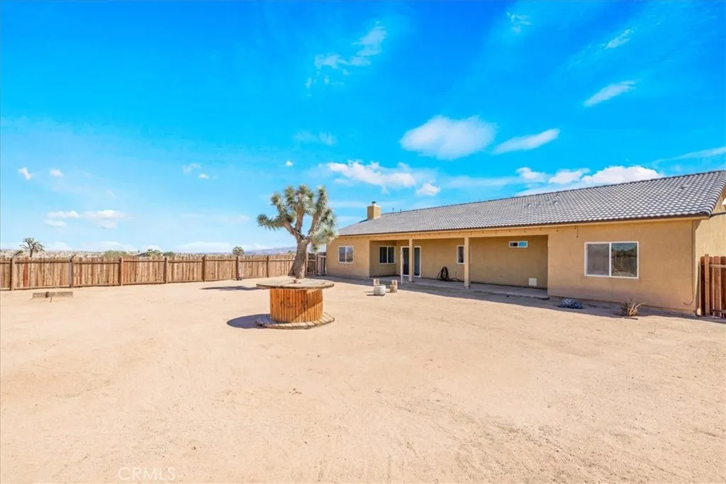 60726 Mason Drive, Joshua Tree, California 92252 home-pic-34
