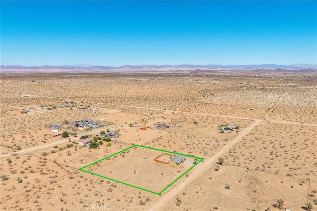 60726 Mason Drive, Joshua Tree, California 92252 home-pic-38