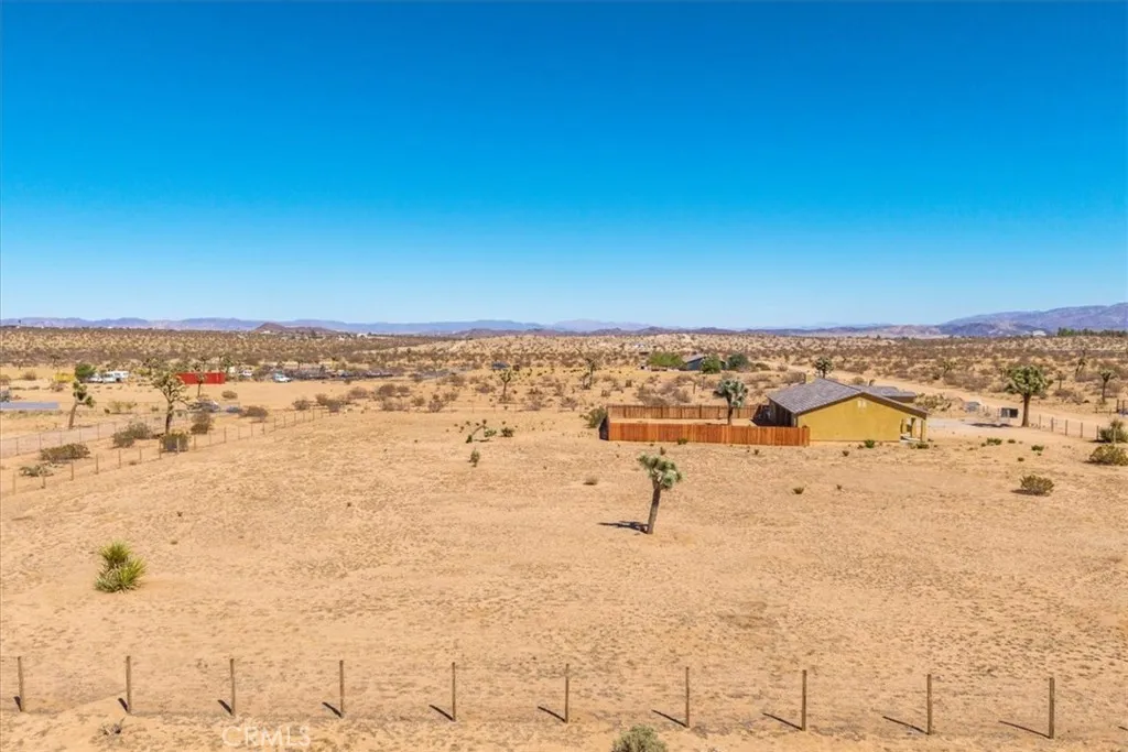 60726 Mason Drive, Joshua Tree, California 92252 home-pic-43