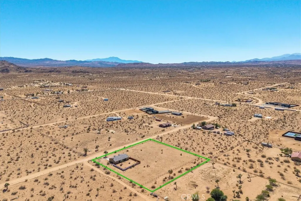 60726 Mason Drive, Joshua Tree, California 92252 home-pic-40