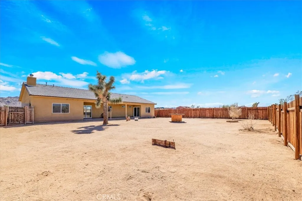 60726 Mason Drive, Joshua Tree, California 92252 home-pic-48