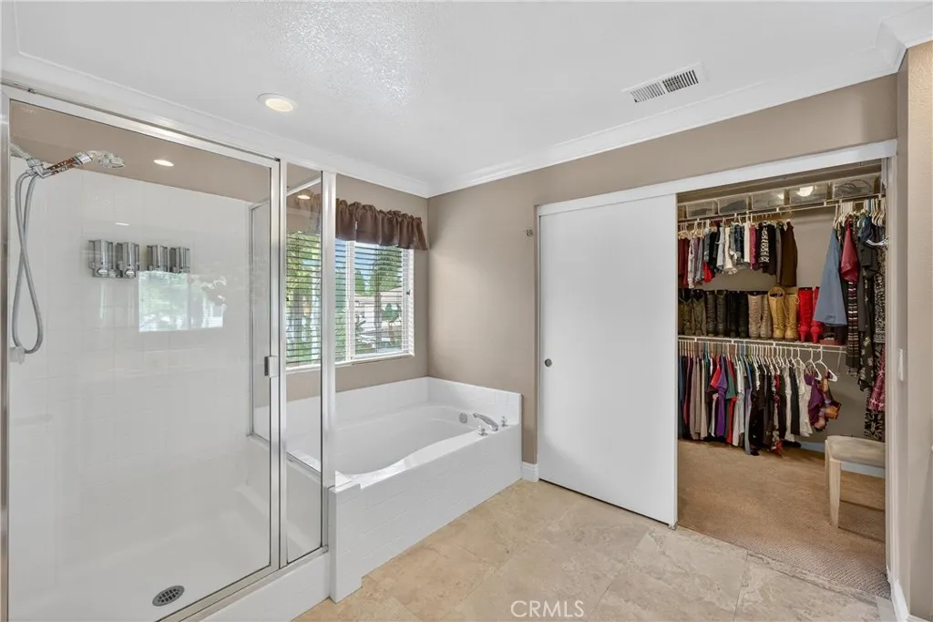 10 Calais, Irvine, California 92602 home-pic-20