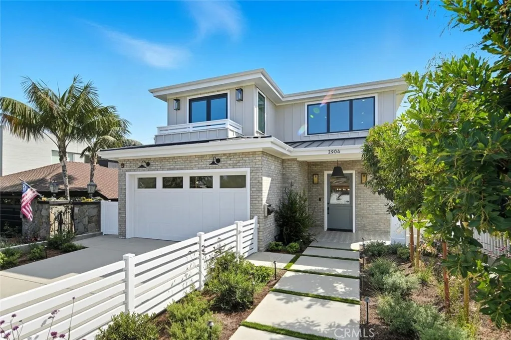 2904 Palm Avenue, Manhattan Beach, California 90266 home-pic-1