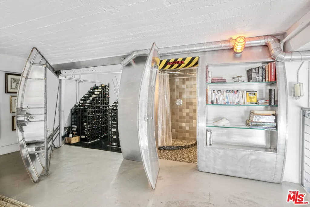 108 W 2nd Street 1006, Los Angeles, California 90012 home-pic-31