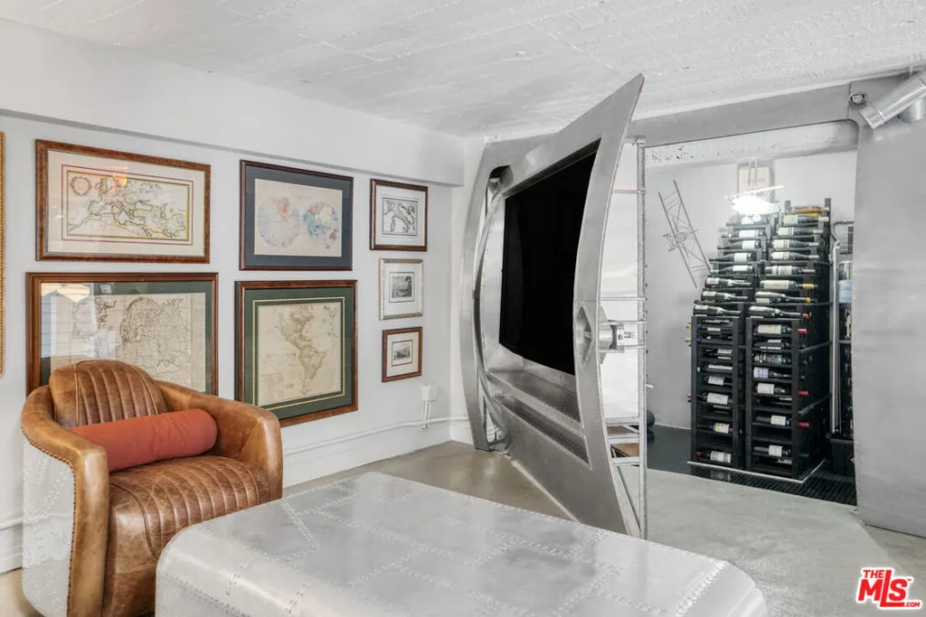 108 W 2nd Street 1006, Los Angeles, California 90012 home-pic-30