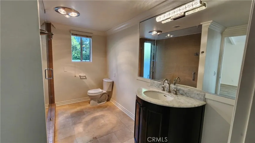 5845 Hilltop Road, Hidden Hills, California 91302