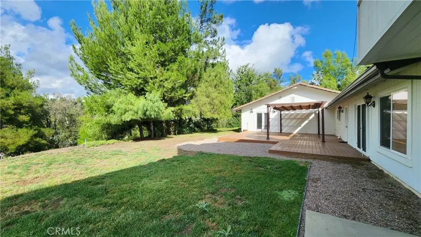 5845 Hilltop Road, Hidden Hills, California 91302