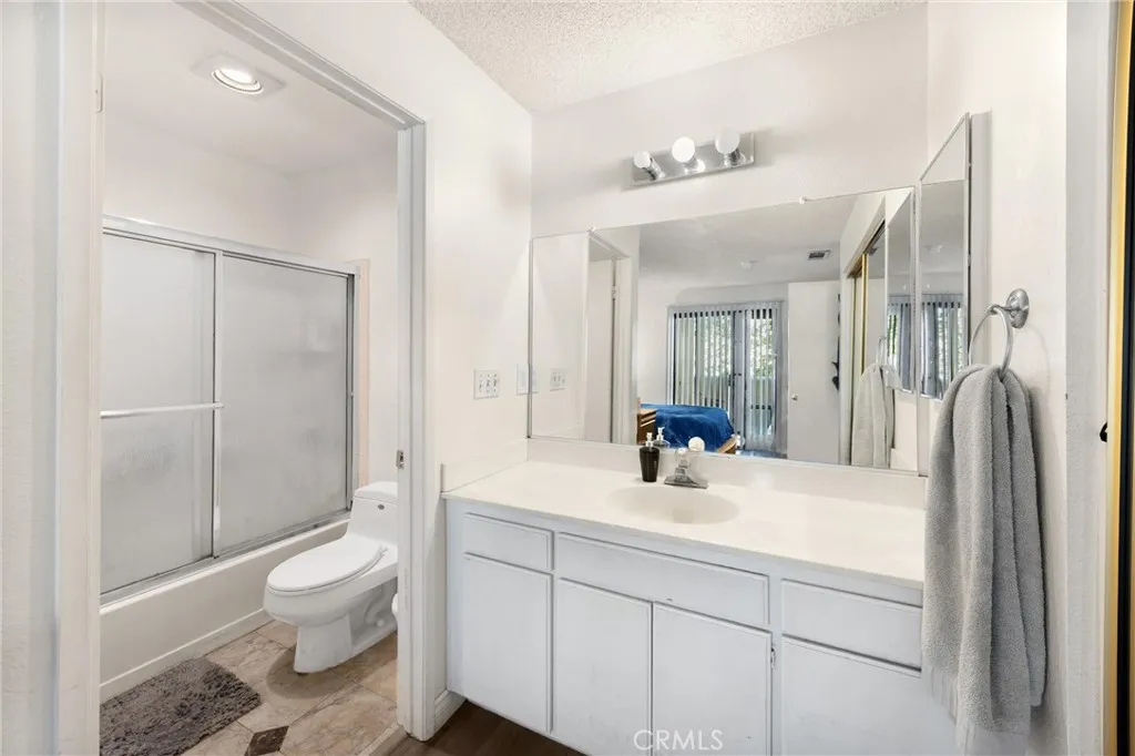 8333 Vineyard Ave 4, Rancho Cucamonga, California 91730 home-pic-9