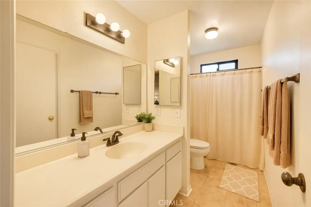 8333 Vineyard Ave 4, Rancho Cucamonga, California 91730 home-pic-12