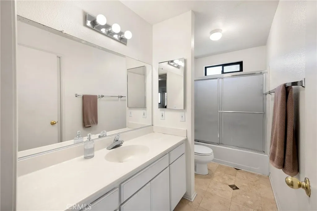 8333 Vineyard Ave 4, Rancho Cucamonga, California 91730 home-pic-13