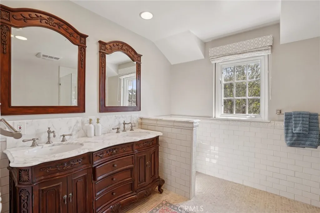 3321 Via La Selva, Palos Verdes Estates, California 90274 home-pic-31