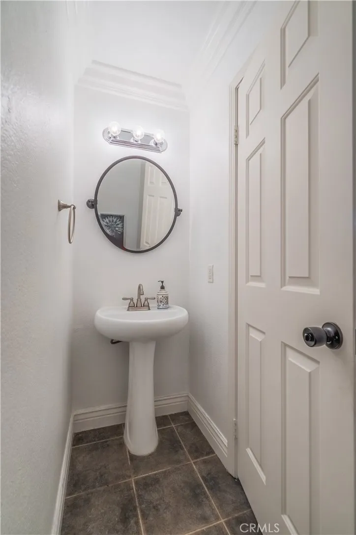 13152 River Oaks Drive, Rancho Cucamonga, California 91739 home-pic-15