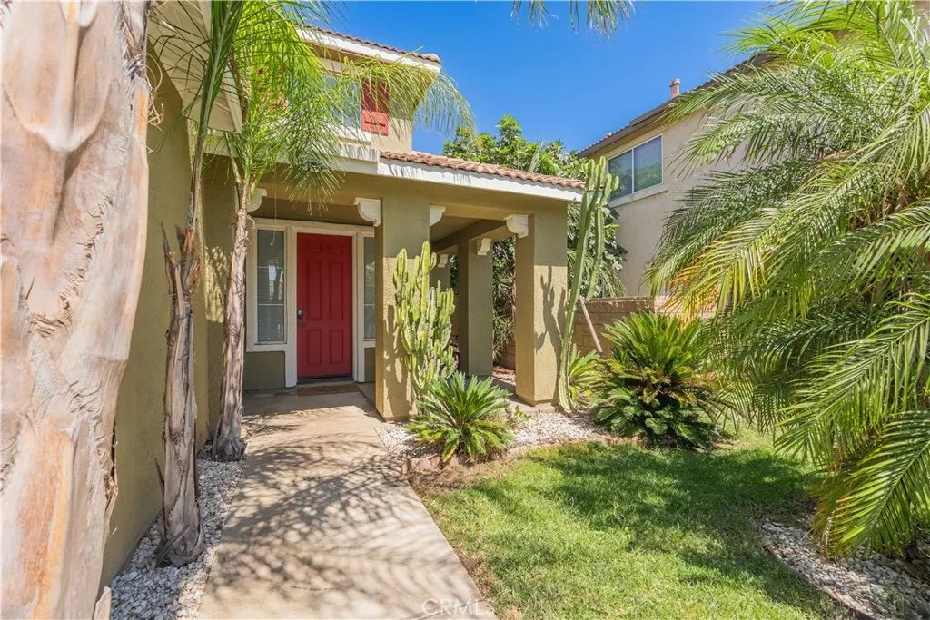13152 River Oaks Drive, Rancho Cucamonga, California 91739 home-pic-1