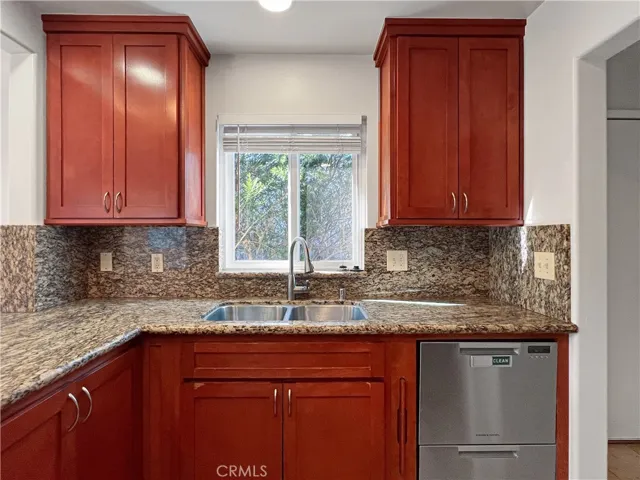 122 S Lime Street, Orange, California 92868