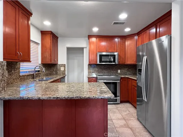 122 S Lime Street, Orange, California 92868