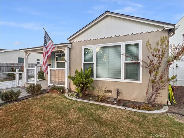 122 S Lime Street, Orange, California 92868