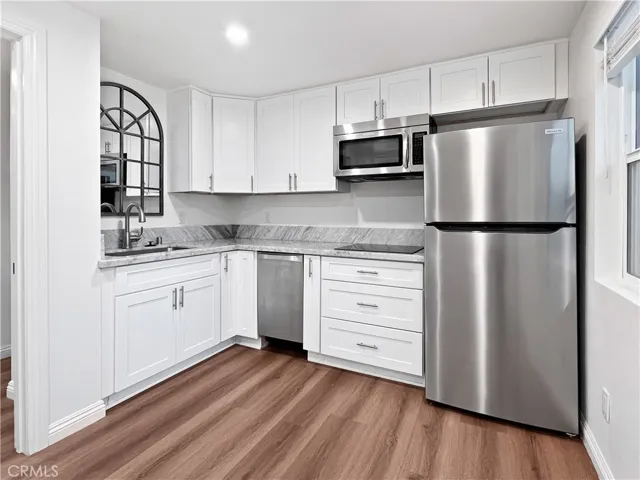 124 S Lime Street, Orange, California 92868