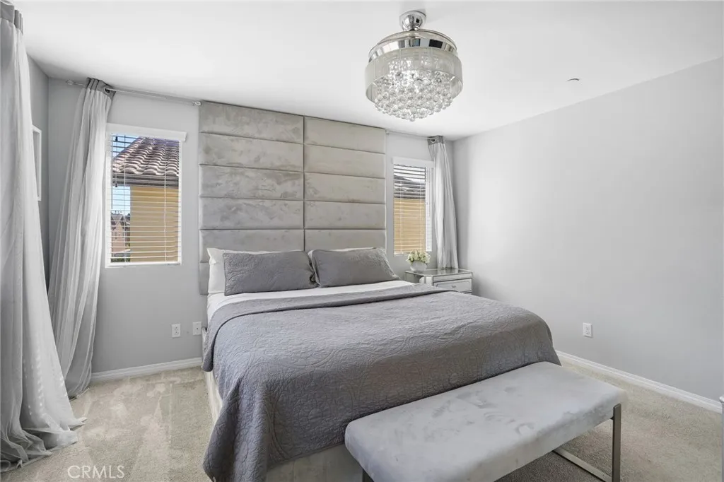 825 Sweetbay Lane, Los Angeles, California 90059 home-pic-26