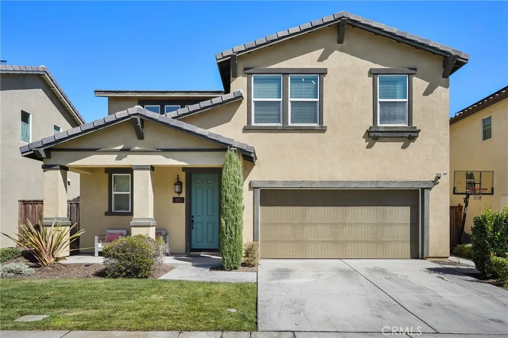825 Sweetbay Lane, Los Angeles, California 90059 home-pic-1