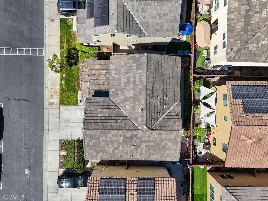 825 Sweetbay Lane, Los Angeles, California 90059 home-pic-38