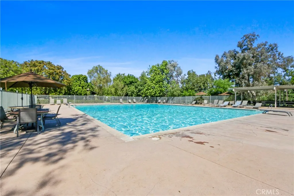 5353 Rural Ridge Circle E, Anaheim Hills, California 92707 home-pic-38
