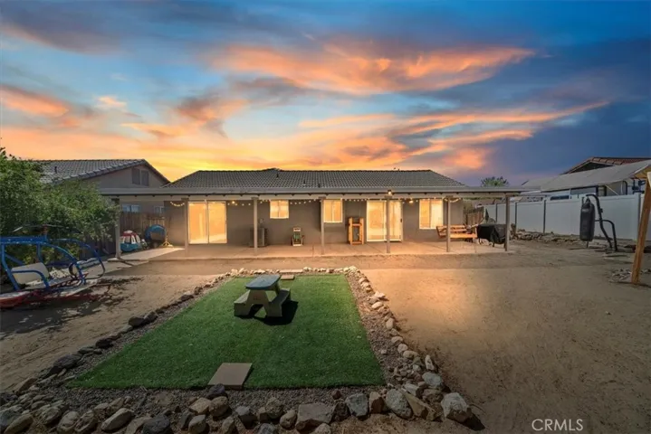 15250 Garnet Cv, Victorville, California 92394