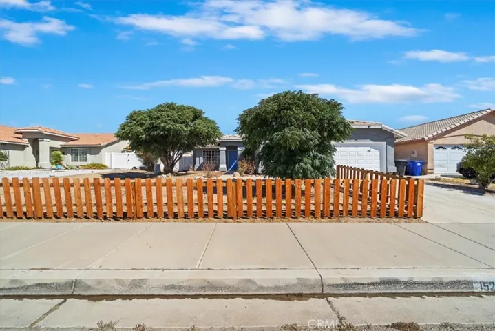 15250 Garnet Cv, Victorville, California 92394