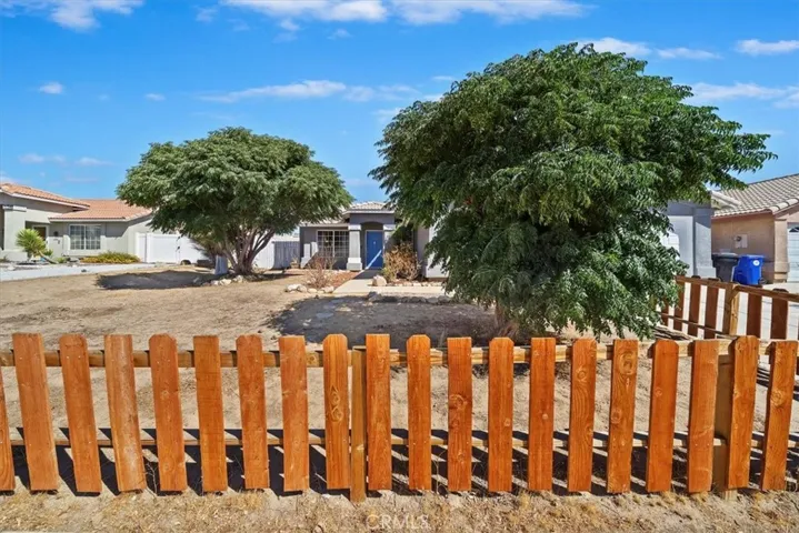 15250 Garnet Cv, Victorville, California 92394