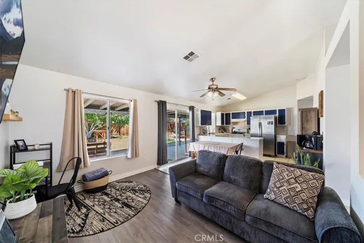 15250 Garnet Cv, Victorville, California 92394