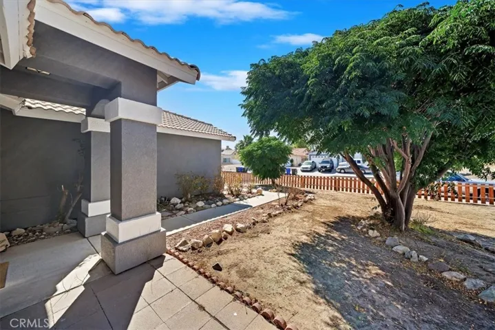 15250 Garnet Cv, Victorville, California 92394