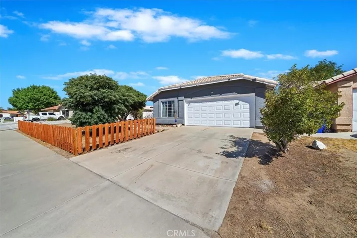 15250 Garnet Cv, Victorville, California 92394