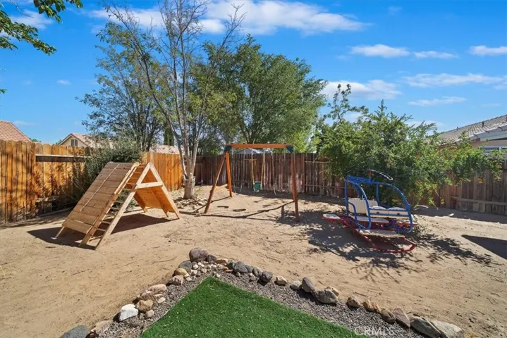 15250 Garnet Cv, Victorville, California 92394