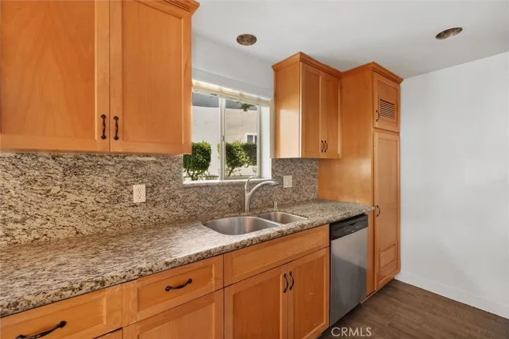 1750 Prefumo Canyon 23, San Luis Obispo, California 93405