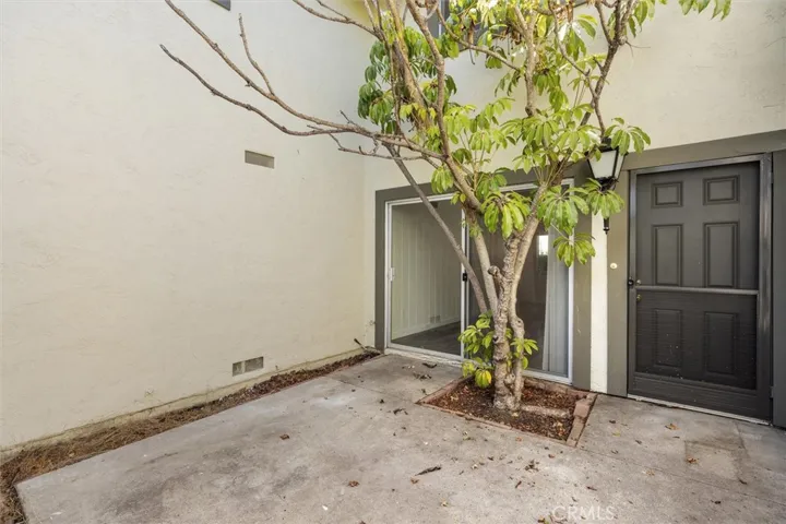 1750 Prefumo Canyon 23, San Luis Obispo, California 93405