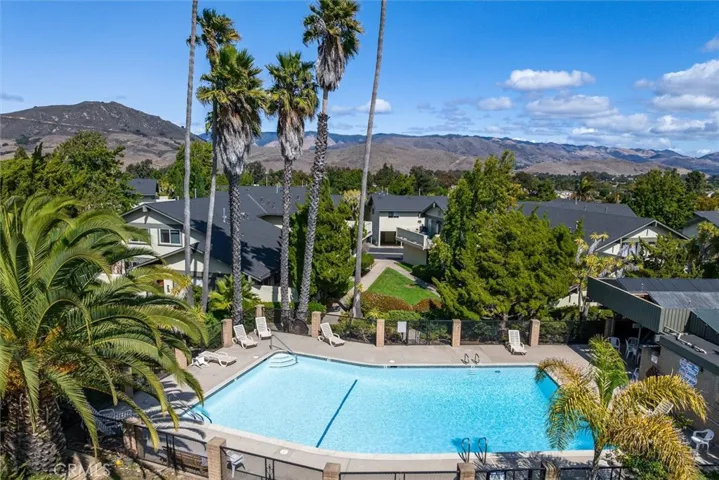 1750 Prefumo Canyon 23, San Luis Obispo, California 93405