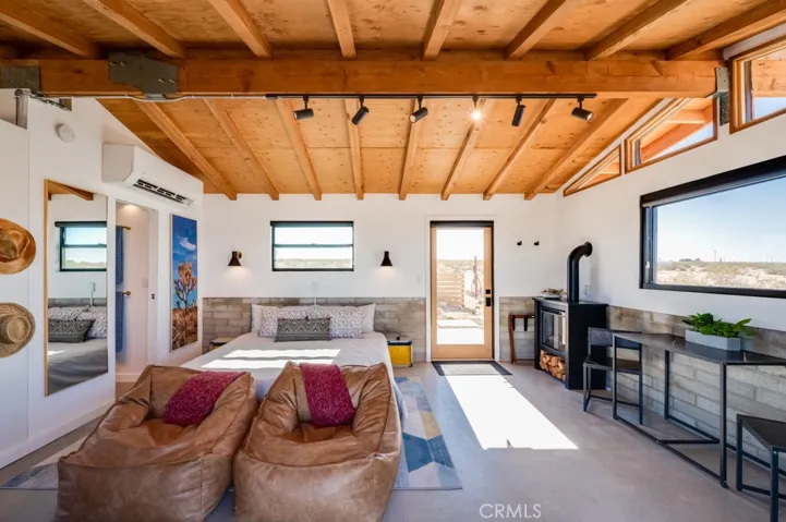 3232 Bluegrass Avenue, 29 Palms, California 92277