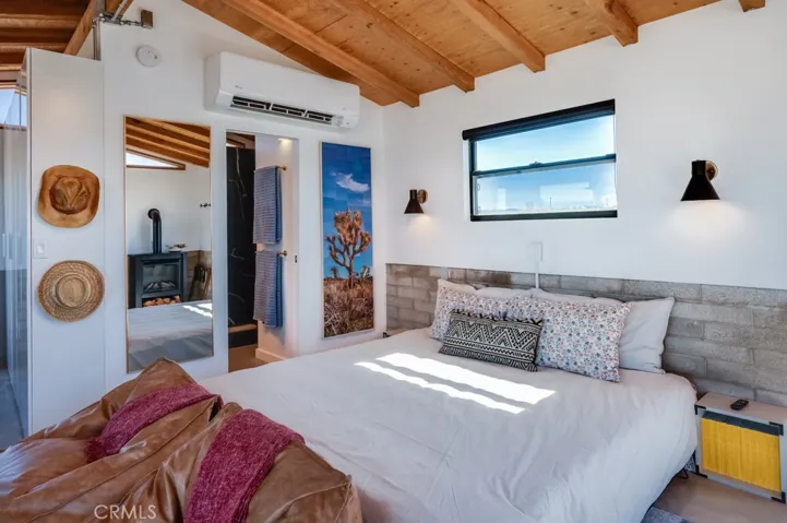 3232 Bluegrass Avenue, 29 Palms, California 92277