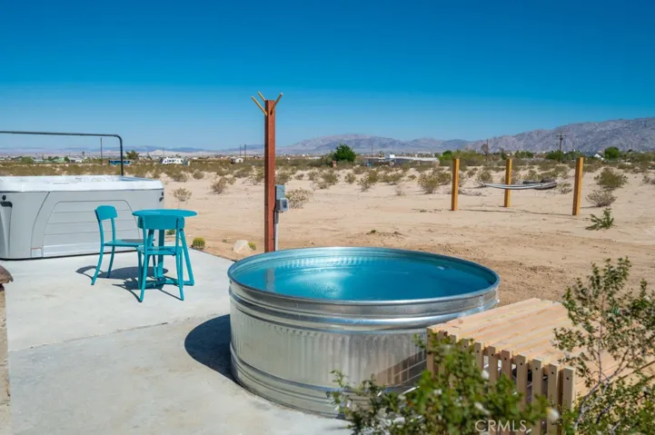 3232 Bluegrass Avenue, 29 Palms, California 92277