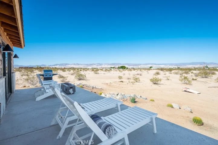 3232 Bluegrass Avenue, 29 Palms, California 92277