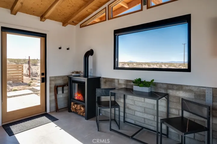 3232 Bluegrass Avenue, 29 Palms, California 92277