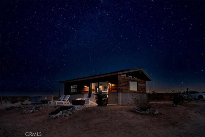 3232 Bluegrass Avenue, 29 Palms, California 92277