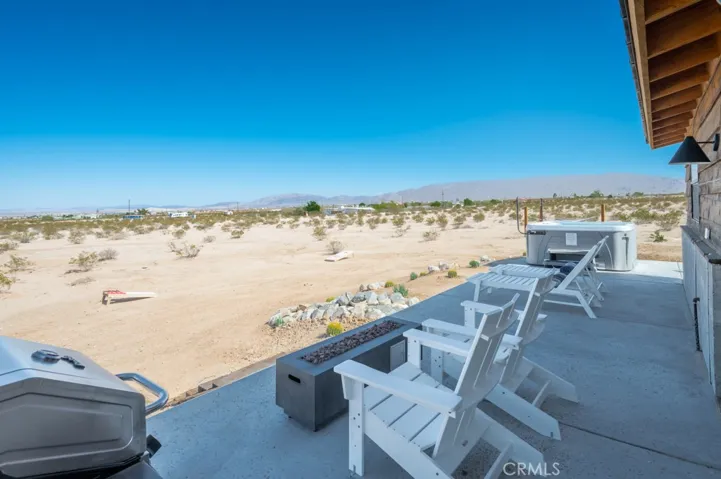 3232 Bluegrass Avenue, 29 Palms, California 92277