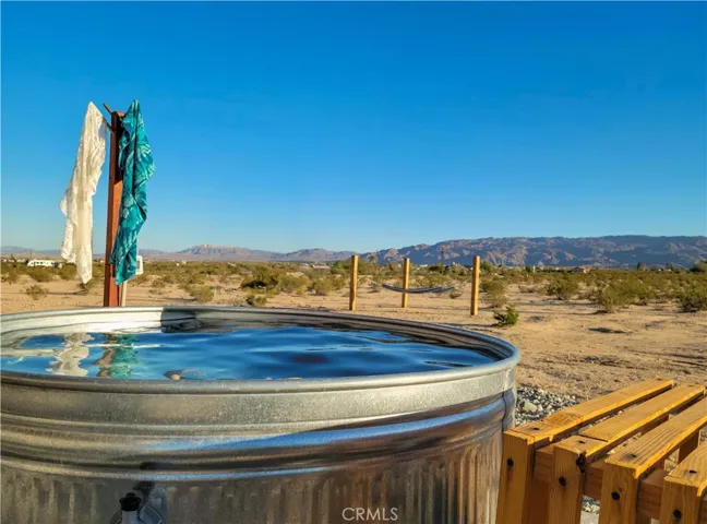 3232 Bluegrass Avenue, 29 Palms, California 92277