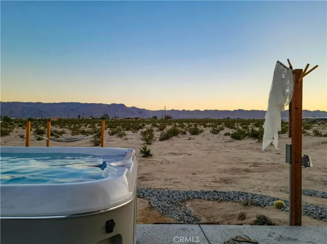 3232 Bluegrass Avenue, 29 Palms, California 92277